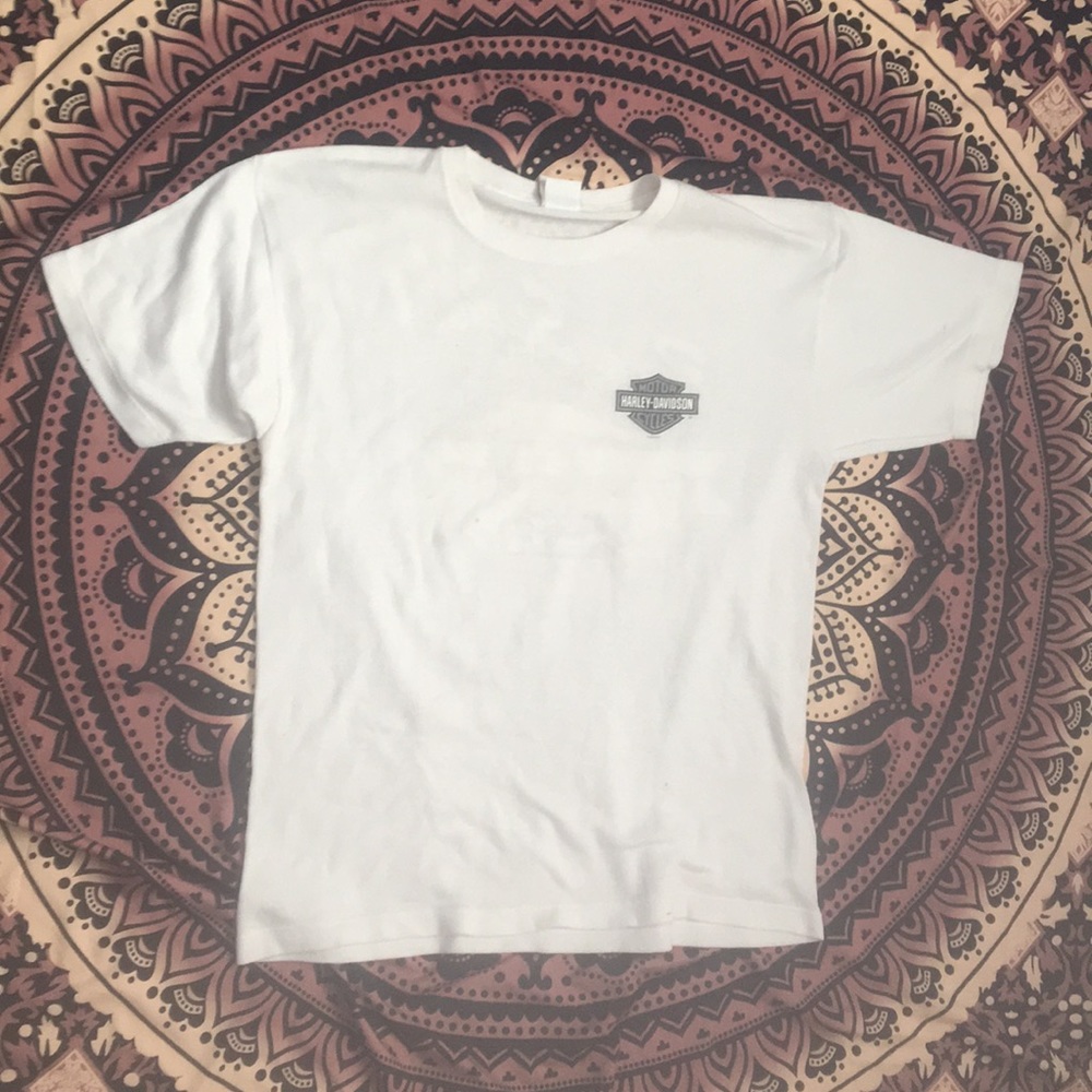 White Harley Davidson shirt